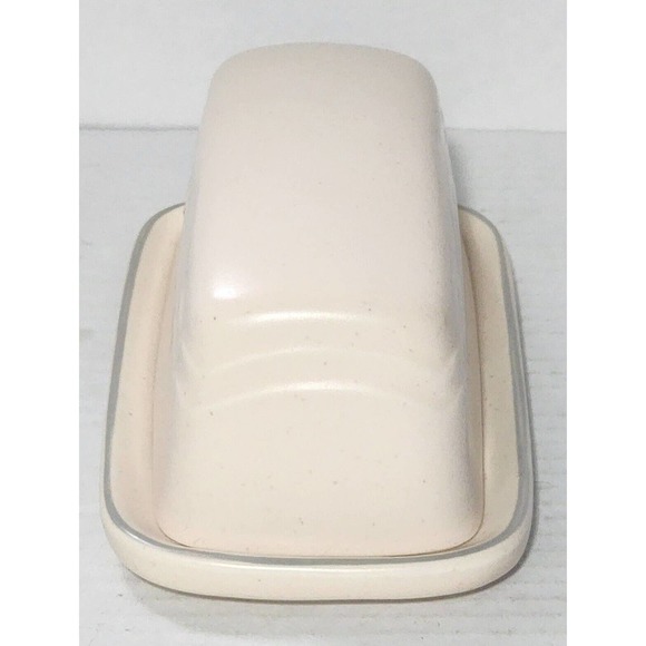 Pfaltzgraff Vintage Butter Dish Remembrance Pattern 028 Cottage Ware - Picture 3 of 14